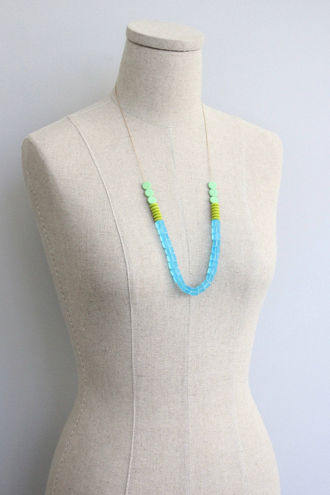 KYL228 glass geometric necklace