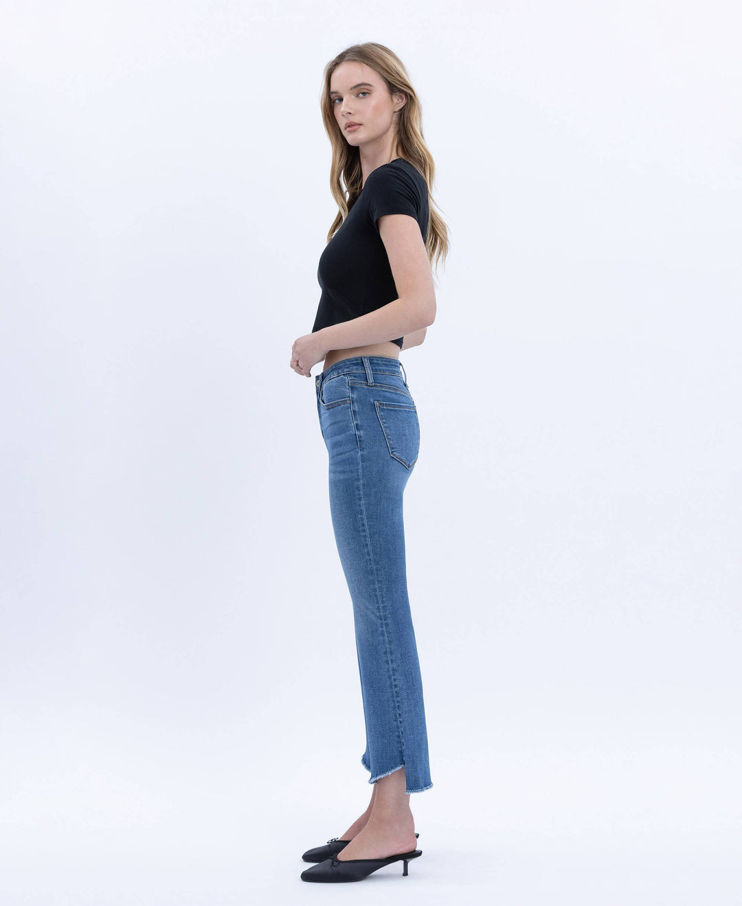 Alison Mid Rise Crop Flare