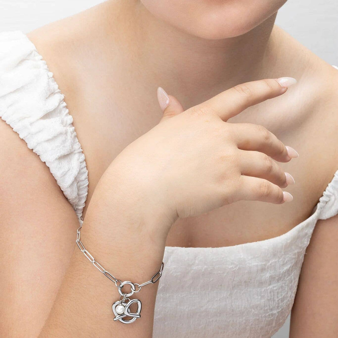 18K Gold PVD Stainless Steel Pretzel Charm
