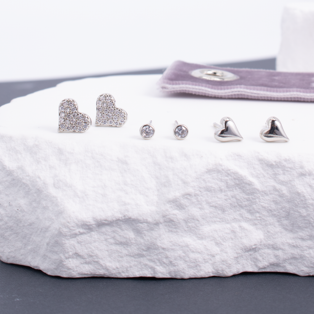 Heart Velvet Stud Gift Set
