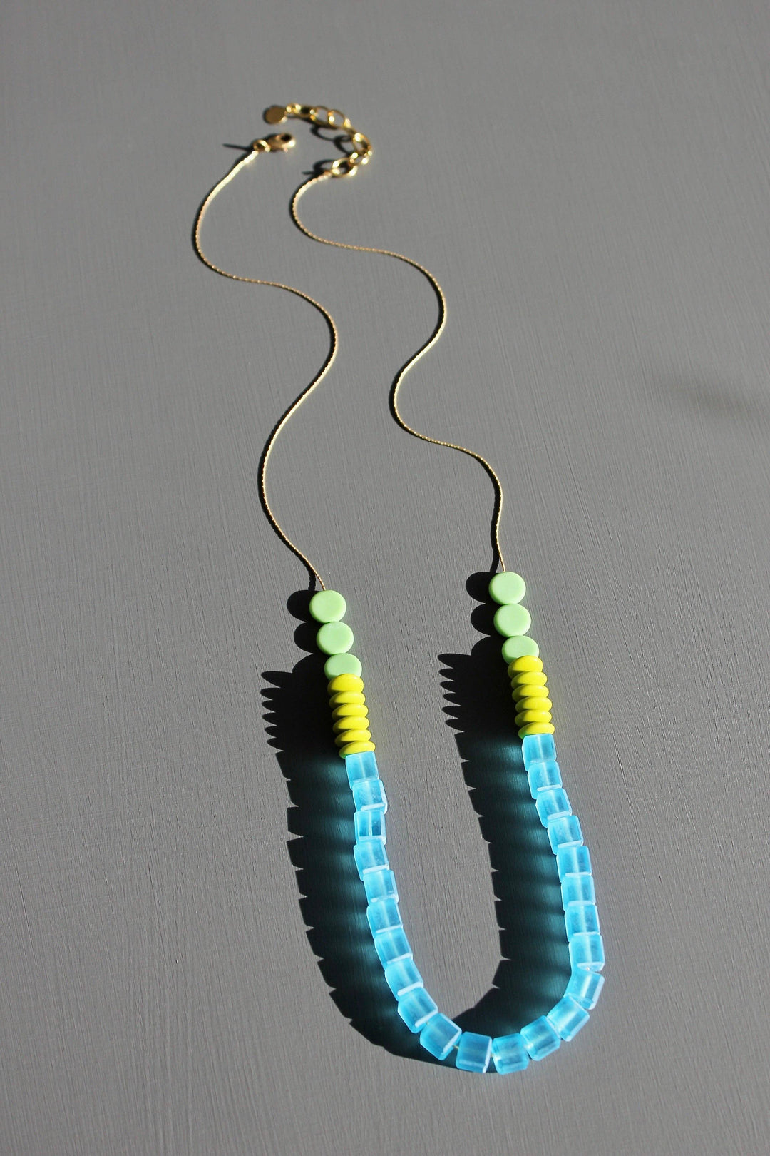 KYL228 glass geometric necklace
