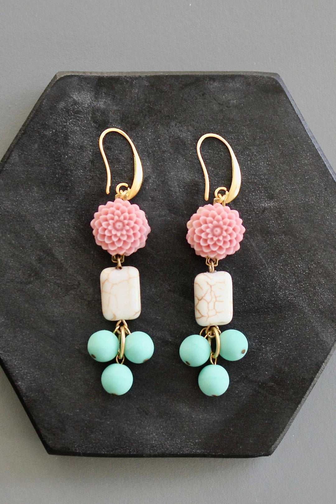 KYLE49 pink and turquoise flower earrings