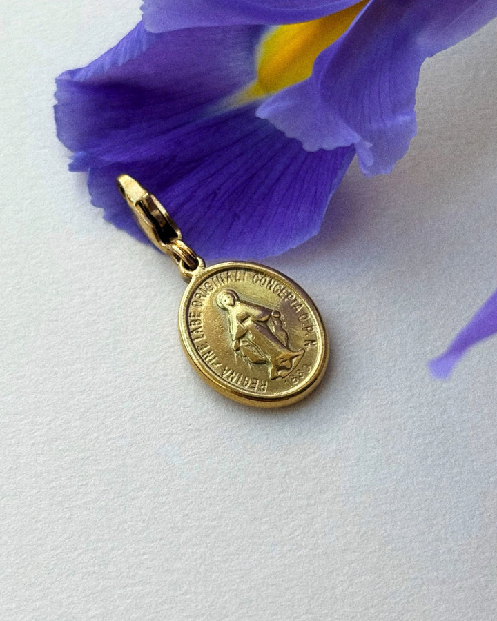 Golden Madonne Charm
