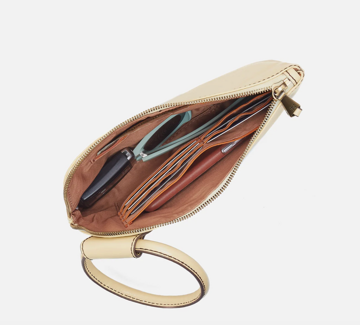 Sable Wristlet