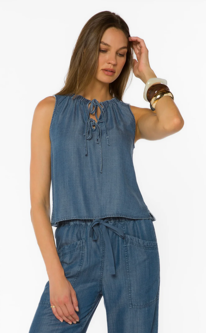 Layla Calva Tank