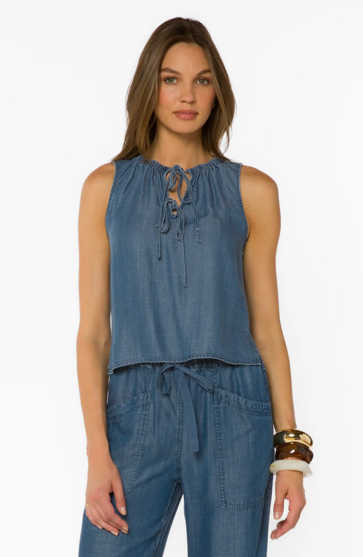 Layla Calva Tank