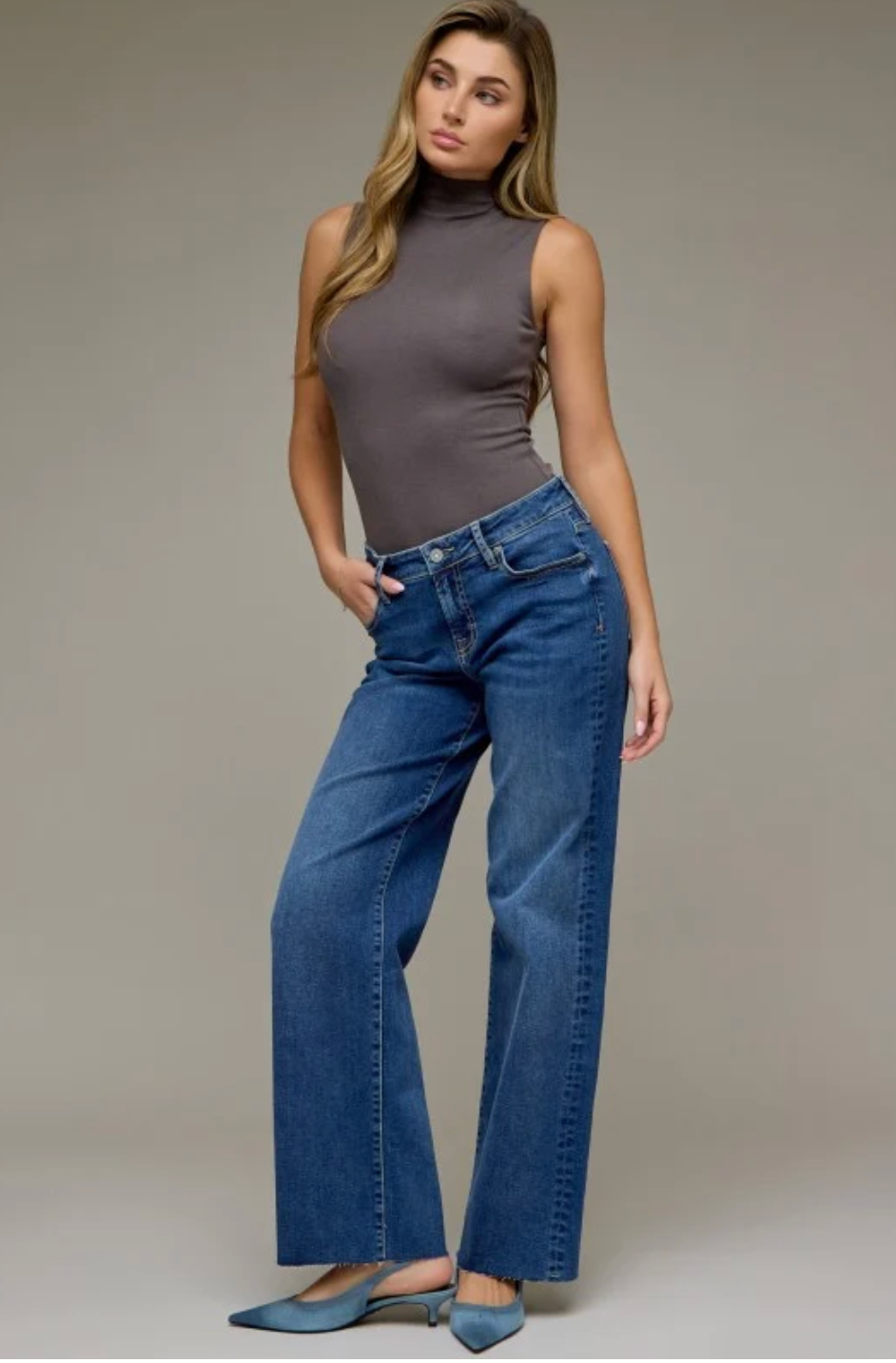 Ella Mid Rise Classic Straight