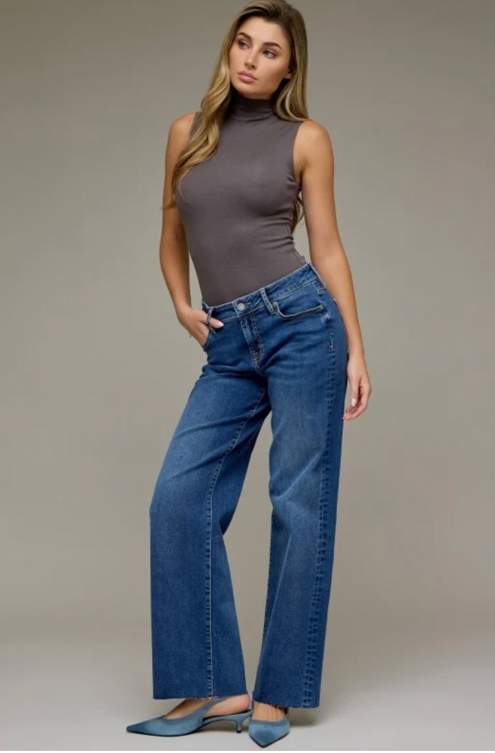 Ella Mid Rise Classic Straight