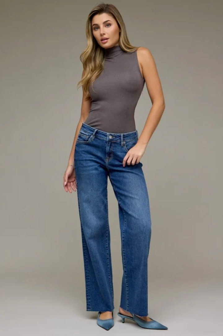 Ella Mid Rise Classic Straight