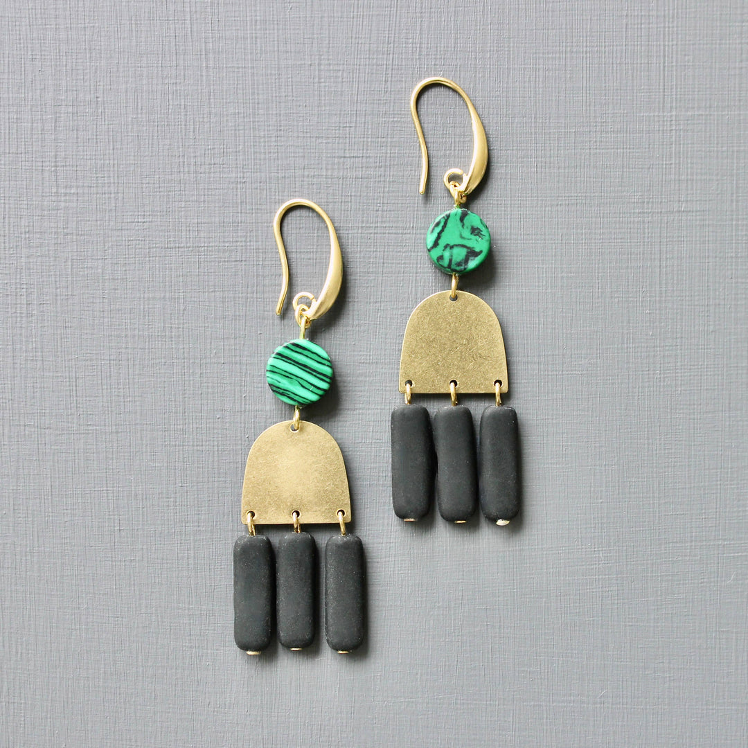 JLTE48 malachite and black glass earrings