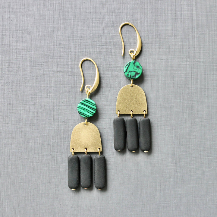JLTE48 malachite and black glass earrings