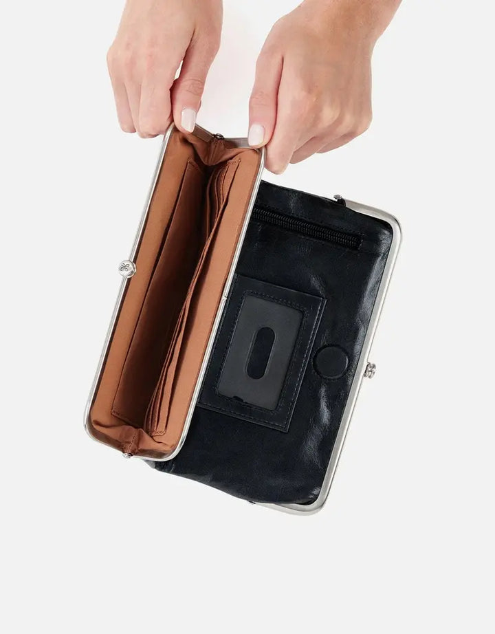 Lauren Clutch -Wallet